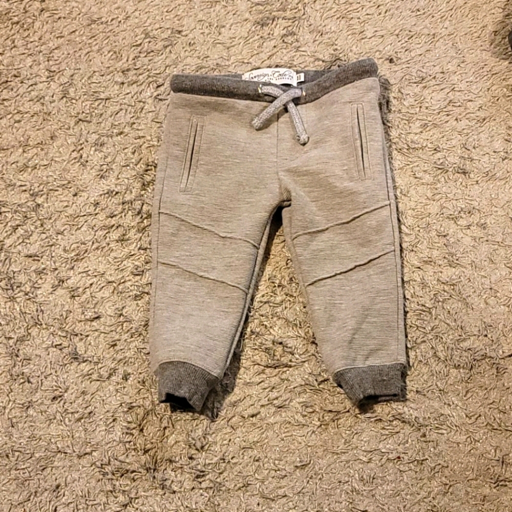Sweat pants